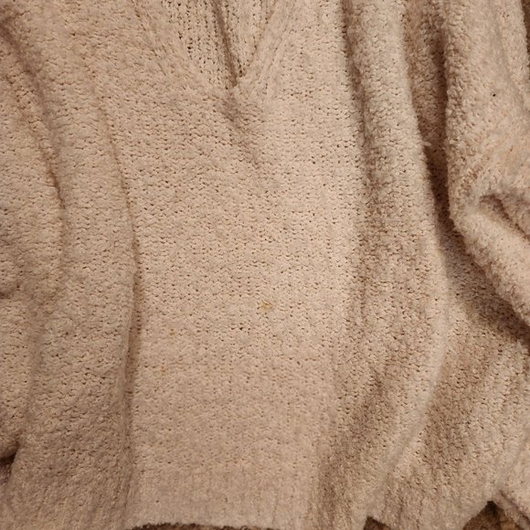 Free People White Fuzzy Sweater Oversized V Neck Size Medium - Picture 4 of 4